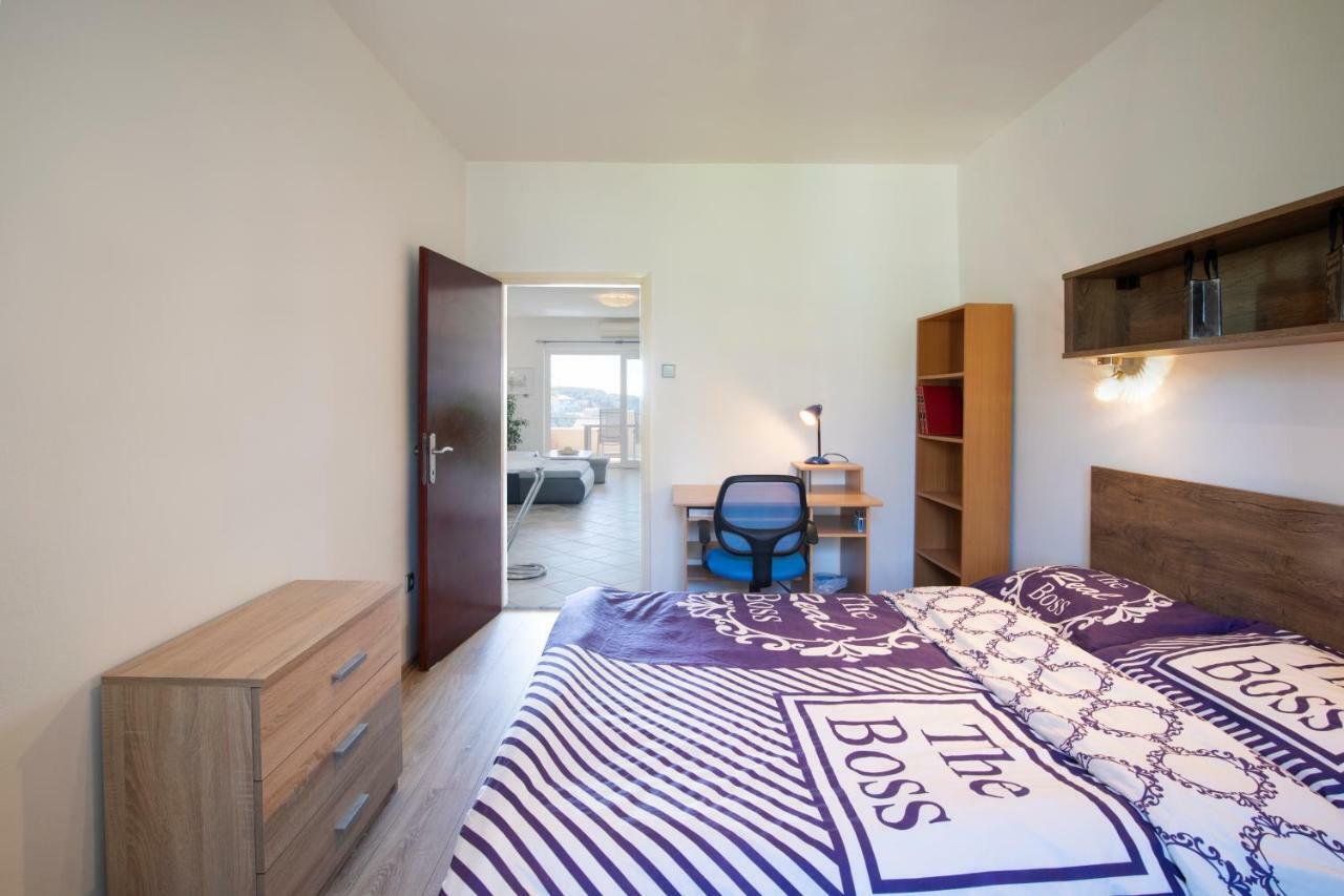 Horizont View Apartment Пула Екстериор снимка