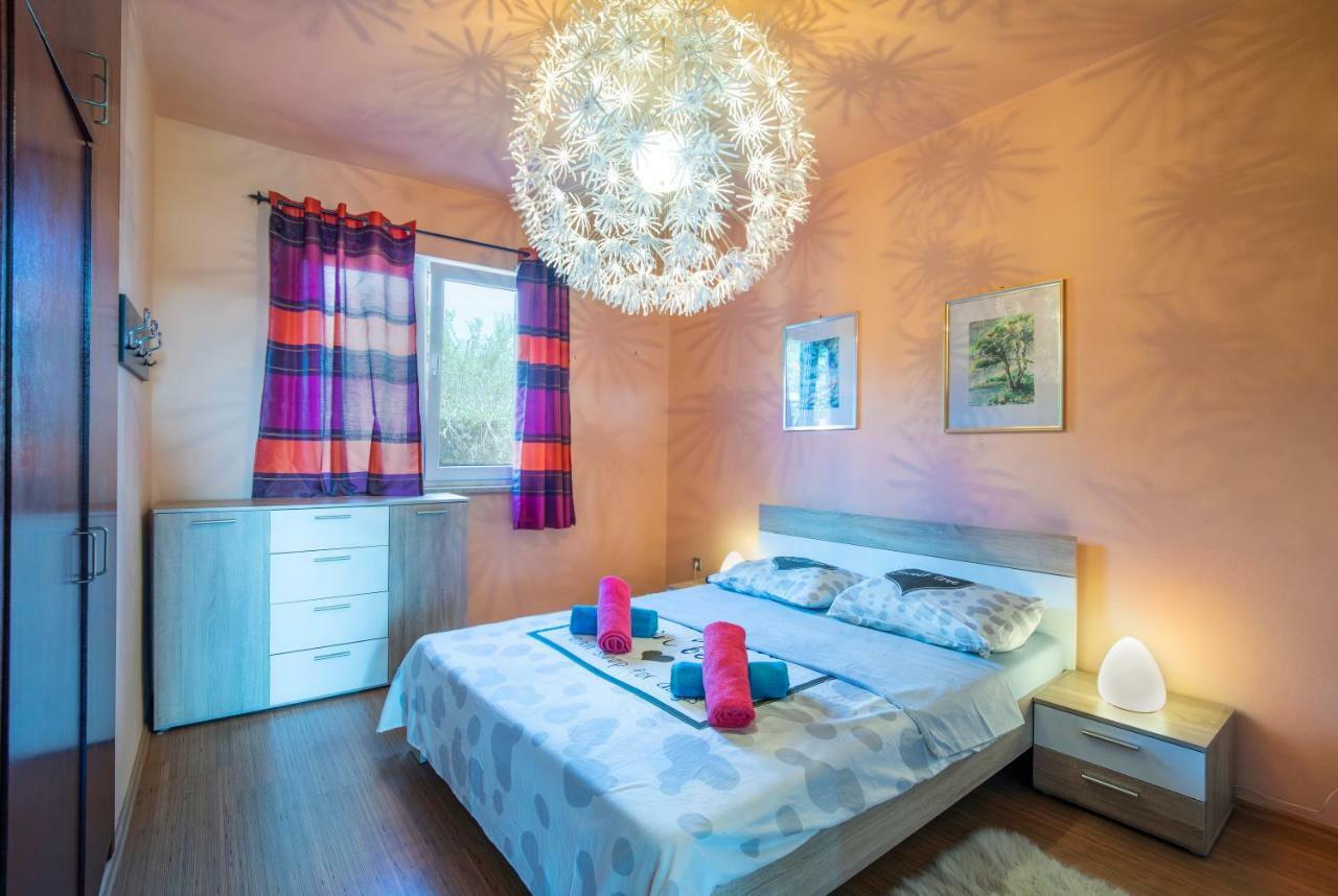 Horizont View Apartment Пула Екстериор снимка